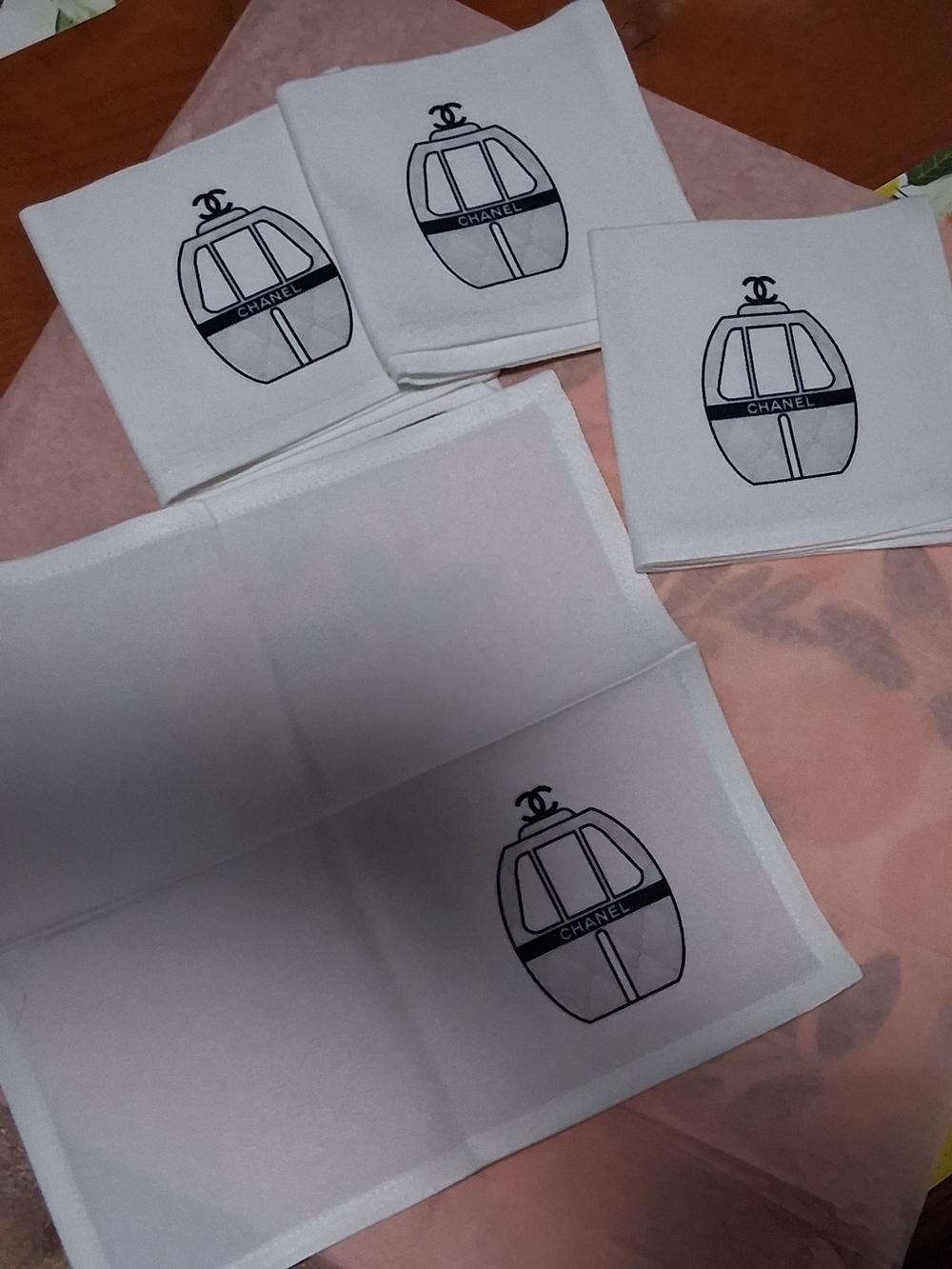 Chanel VIP/GWP  White Cocktail Napkins with Black Logo (Set Of 4)